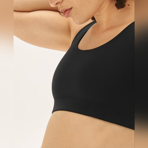 NWT Everlane The Performance Bra in Dark Red - Picture 6 of 13